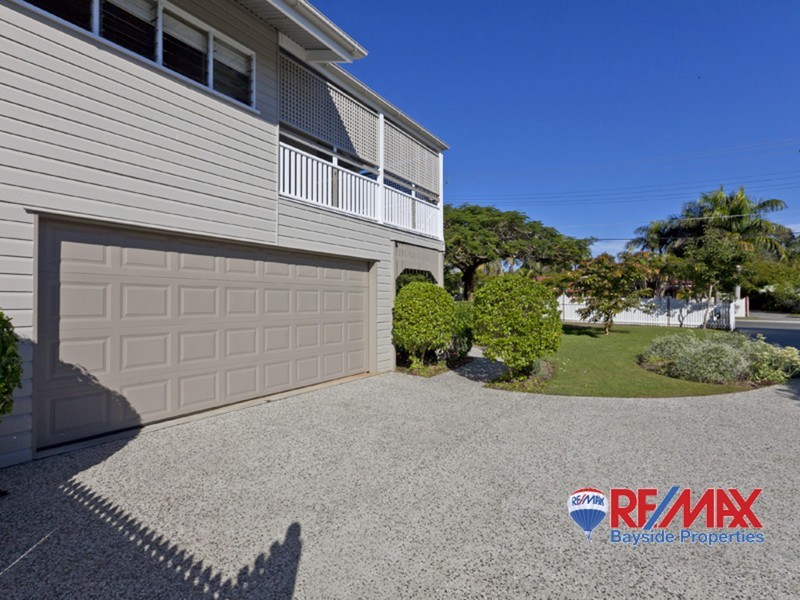 10 Birdwood Road, Birkdale QLD 4159