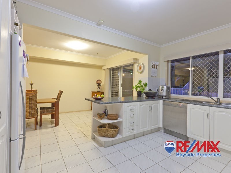 15 Macgregor Drive, Birkdale QLD 4159