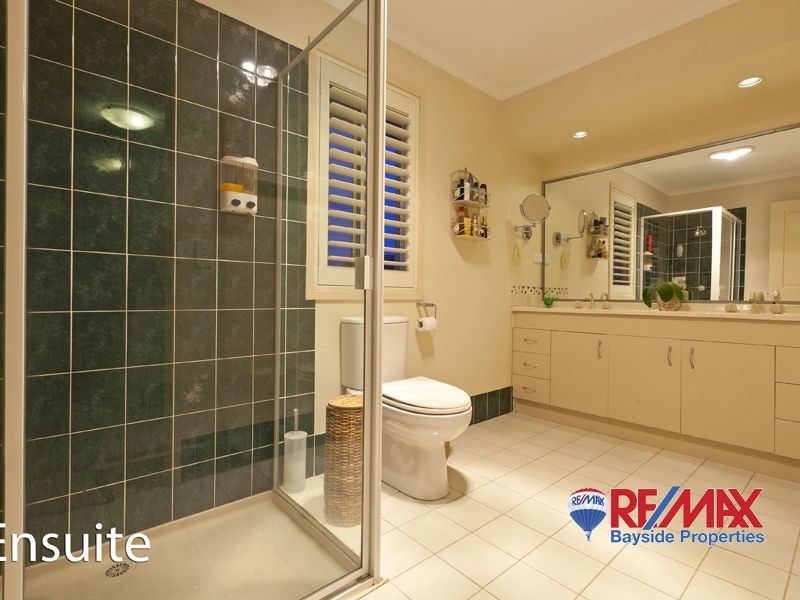 15 Macgregor Drive, Birkdale QLD 4159