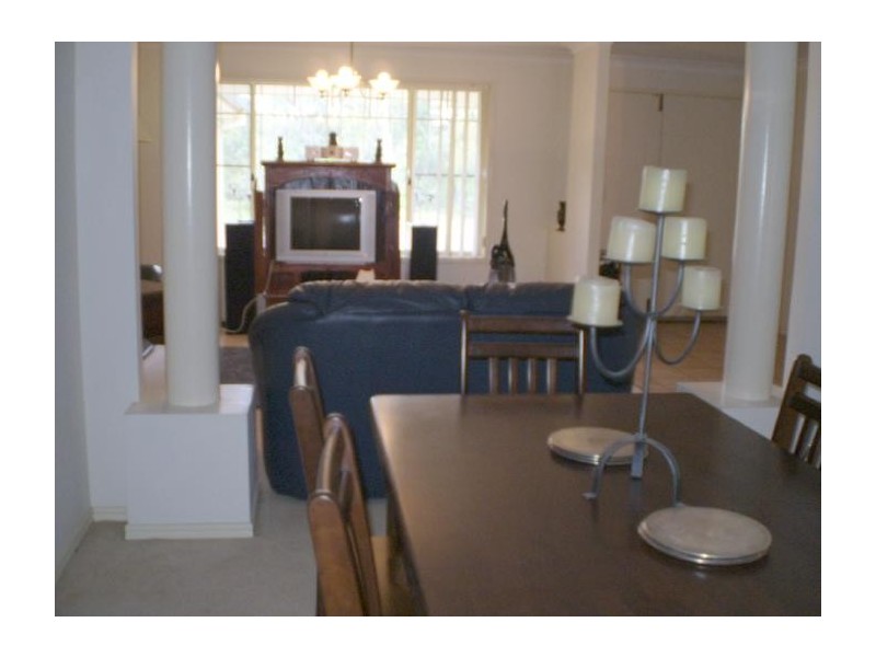 546 Old Cleveland Rd. East, Birkdale QLD 4159