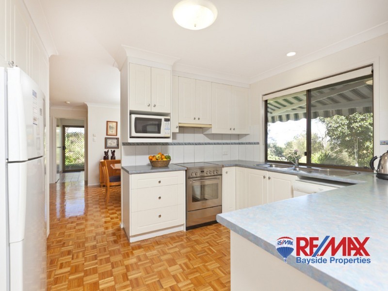 250 Woodlands Dr, Thornlands QLD 4164
