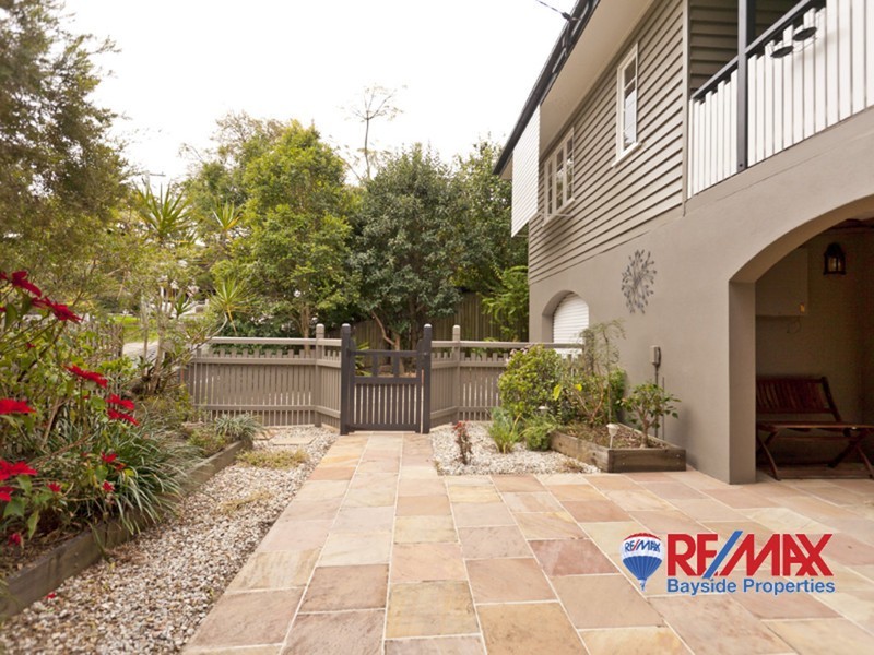 8 Hillview Tce, Moorooka QLD 4105