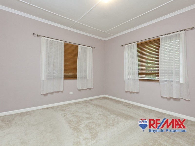 8 Hillview Tce, Moorooka QLD 4105