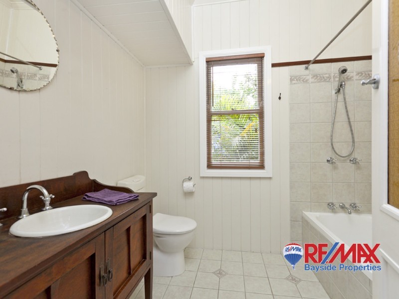 8 Hillview Tce, Moorooka QLD 4105