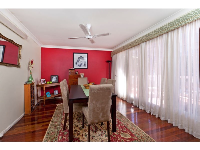 283 Redland Bay Road, Capalaba QLD 4157