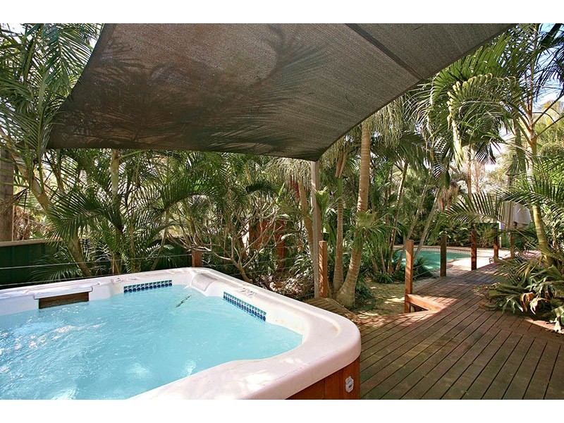 8 COTTONWOOD CRT, Capalaba QLD 4157