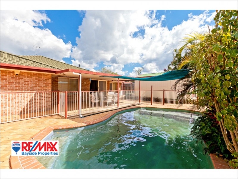 4 Creswick Place, Birkdale QLD 4159
