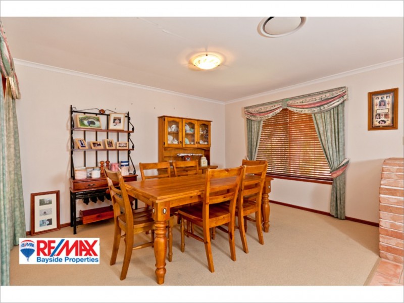 4 Creswick Place, Birkdale QLD 4159