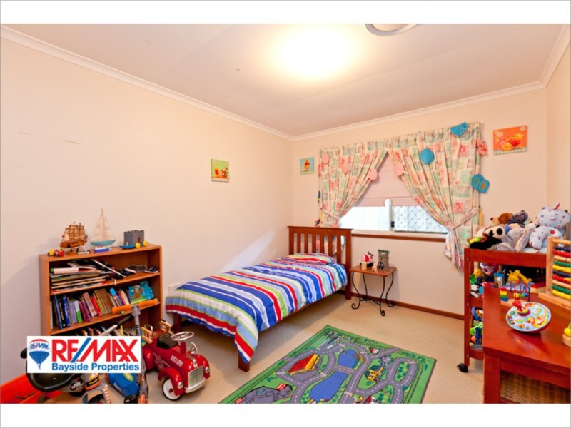 4 Creswick Place, Birkdale QLD 4159