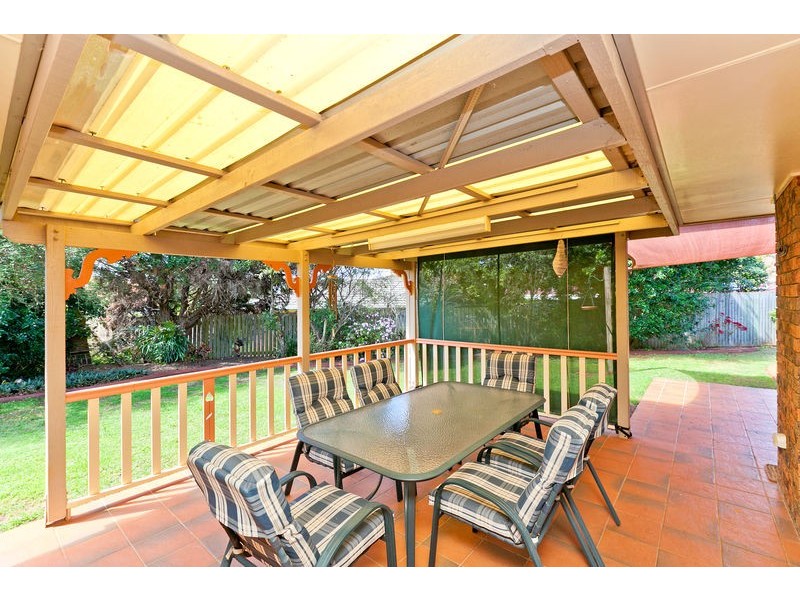 6 Lionel Court, Redland Bay QLD 4165
