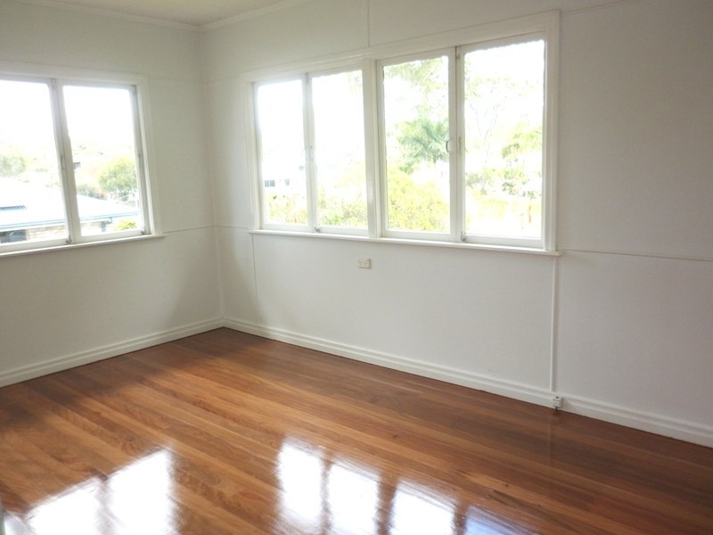 141 Mooroondu Rd, Thorneside QLD 4158