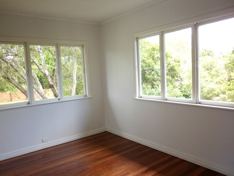 141 Mooroondu Rd, Thorneside QLD 4158