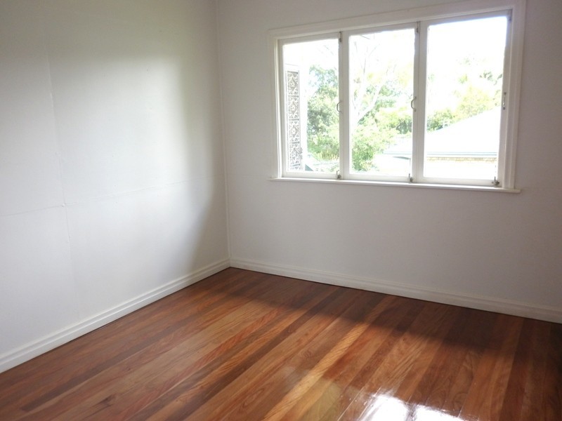 141 Mooroondu Rd, Thorneside QLD 4158