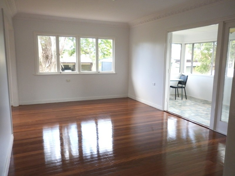 141 Mooroondu Rd, Thorneside QLD 4158