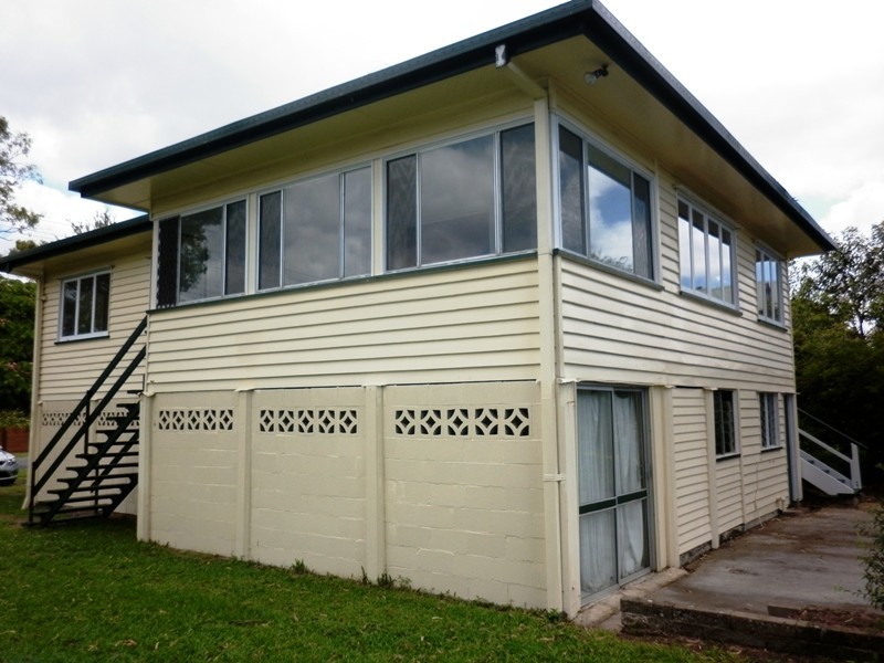 141 Mooroondu Rd, Thorneside QLD 4158