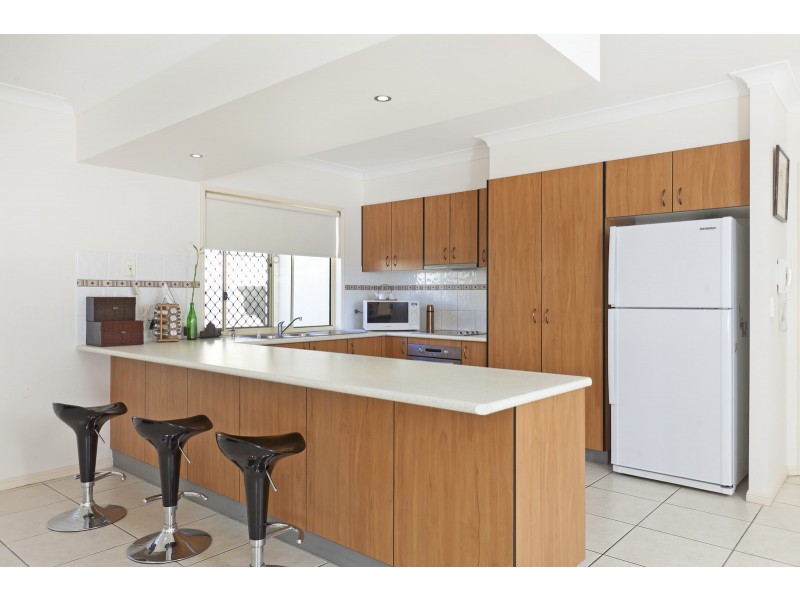 17 Maud Street, Birkdale QLD 4159