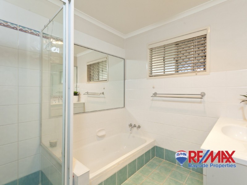 15 Burke Street, Capalaba QLD 4157