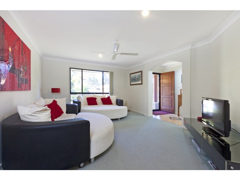 52 Hilliards Park Drive, Wellington Point QLD 4160