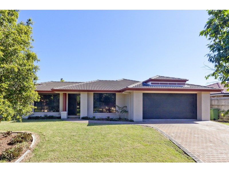 52 Hilliards Park Drive, Wellington Point QLD 4160