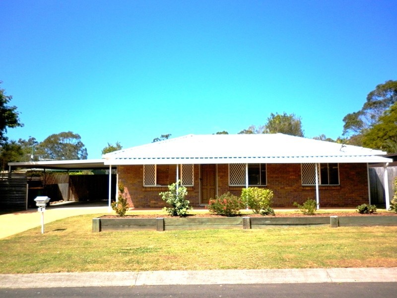 4 Penrose Avenue, Redland Bay QLD 4165