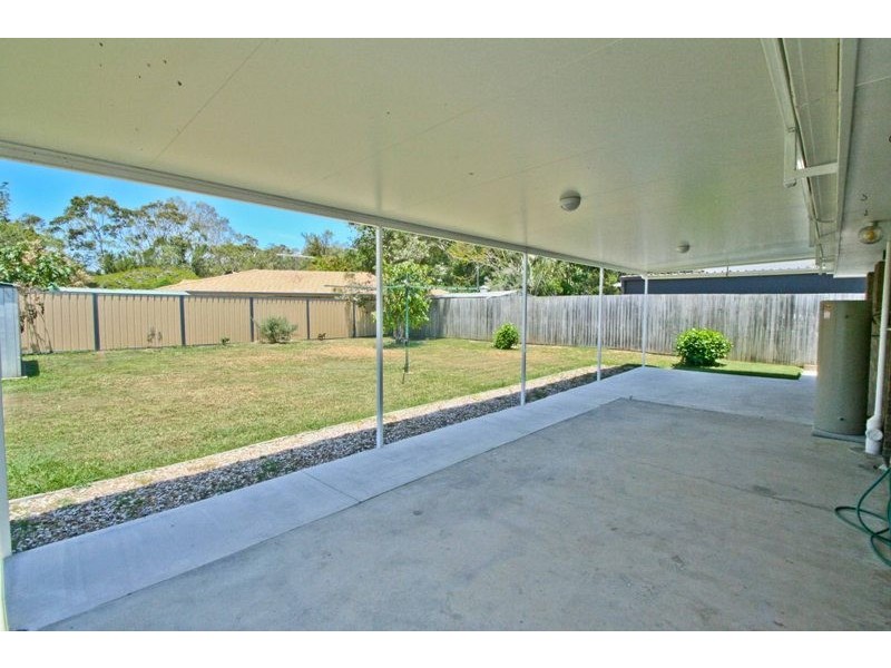 4 Penrose Avenue, Redland Bay QLD 4165