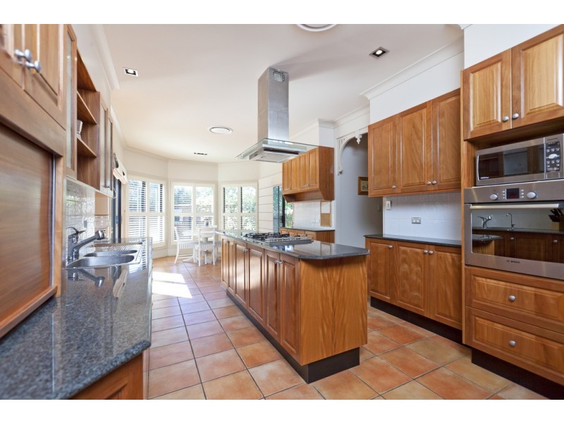 17 Fletcher Tce, Ormiston QLD 4160