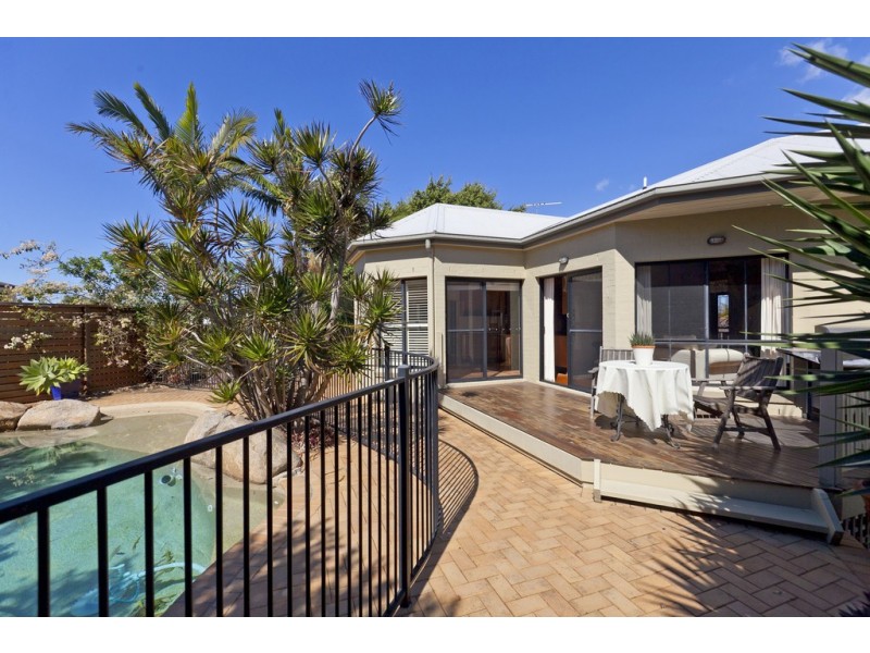 17 Fletcher Tce, Ormiston QLD 4160