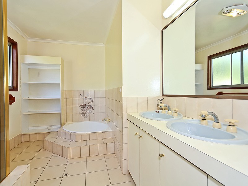 58 Oconnell Parade, Wellington Point QLD 4160