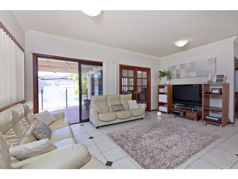 7 Helena Street, Wellington Point QLD 4160