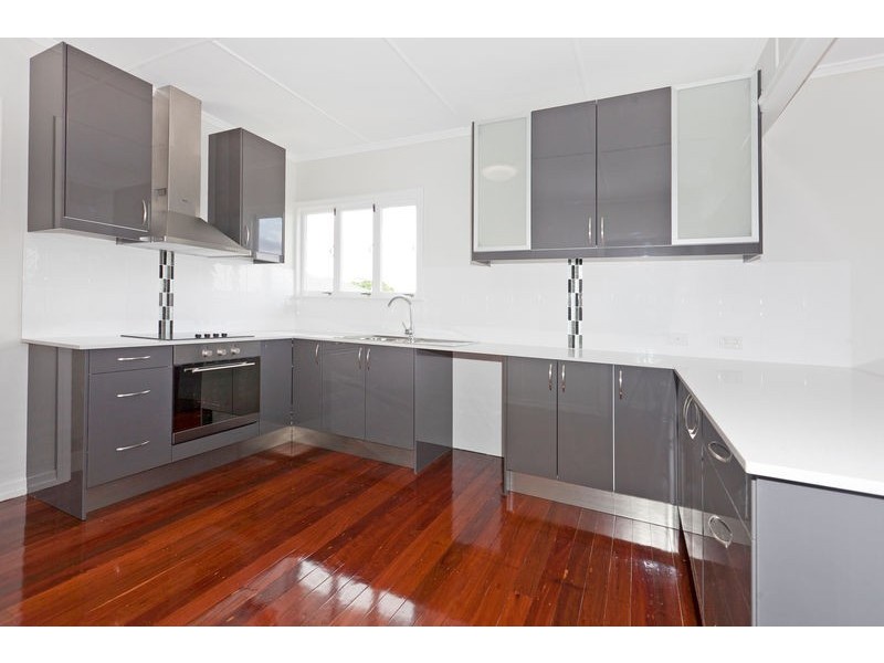 3 Aster Street, Cannon Hill QLD 4170