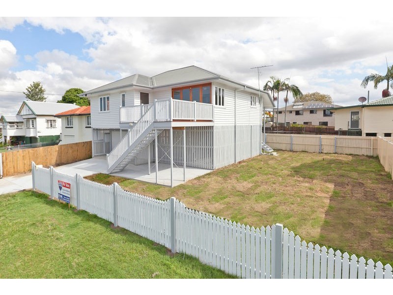 3 Aster Street, Cannon Hill QLD 4170