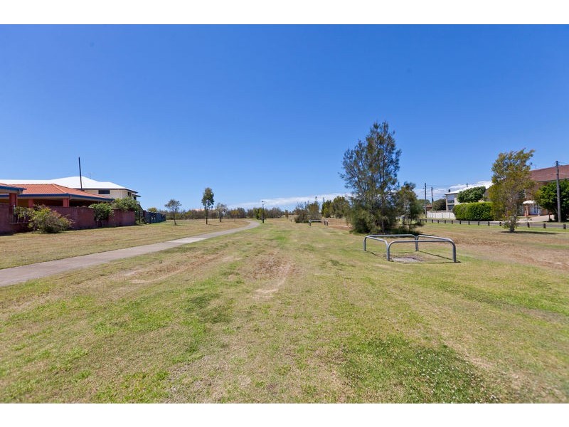 14 Cross Lane, Cleveland QLD 4163