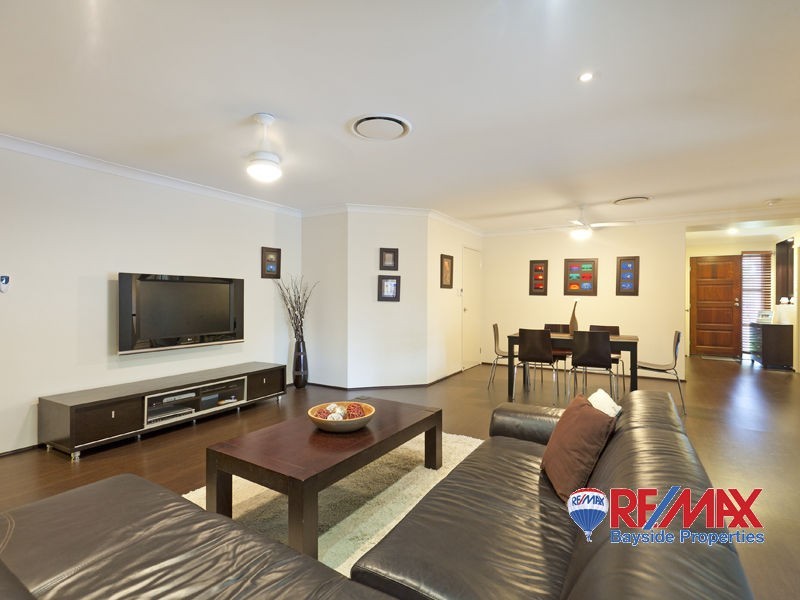 70 Ribonwood St, Thornlands QLD 4164
