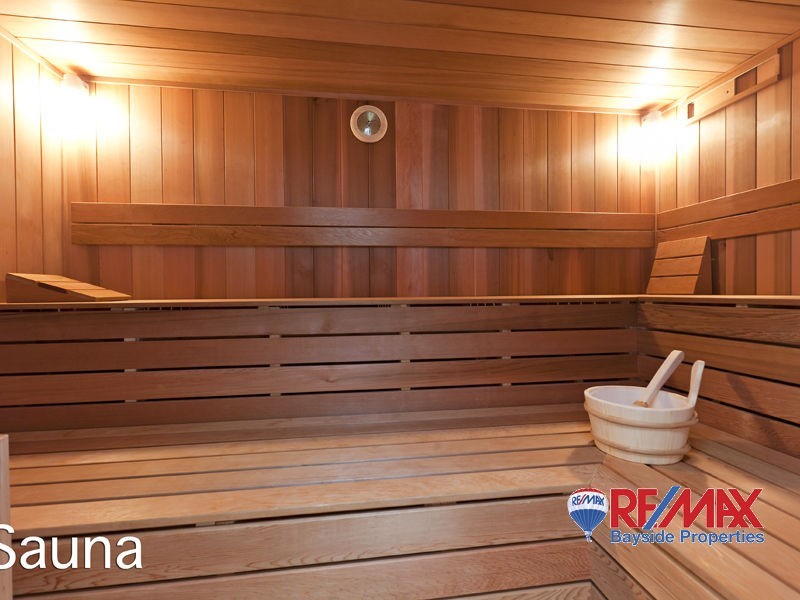 70 Ribonwood St, Thornlands QLD 4164