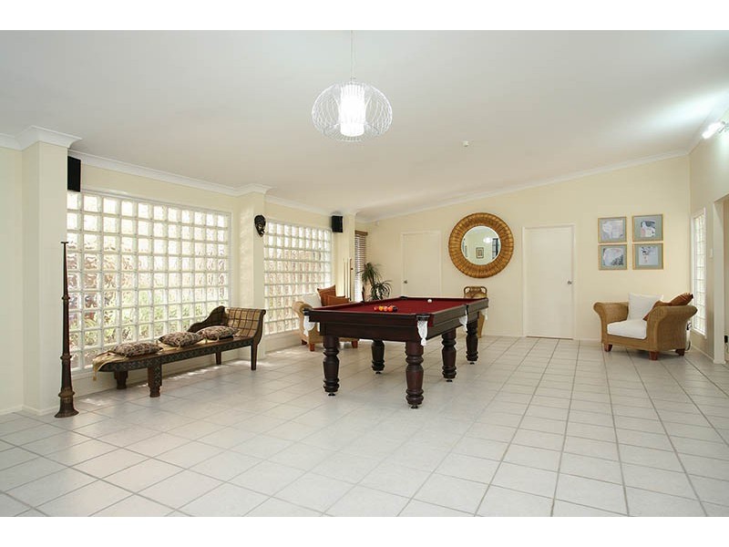 121 Scenic Rd, Redland Bay QLD 4165