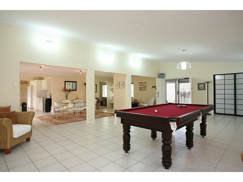 121 Scenic Rd, Redland Bay QLD 4165