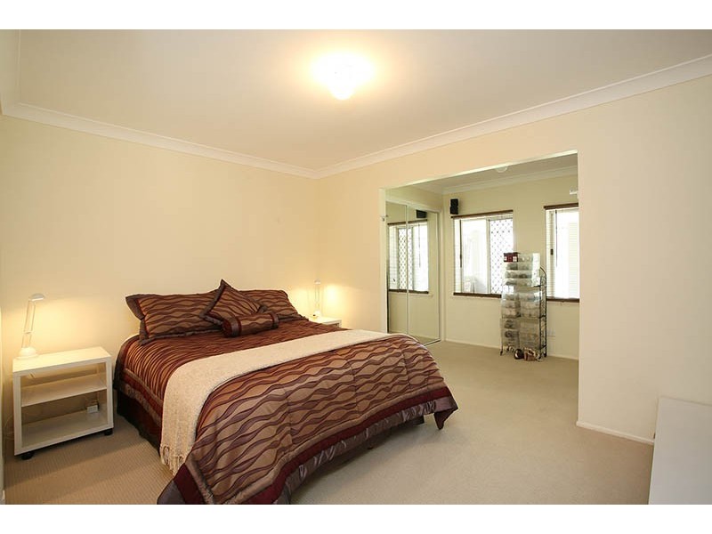 121 Scenic Rd, Redland Bay QLD 4165