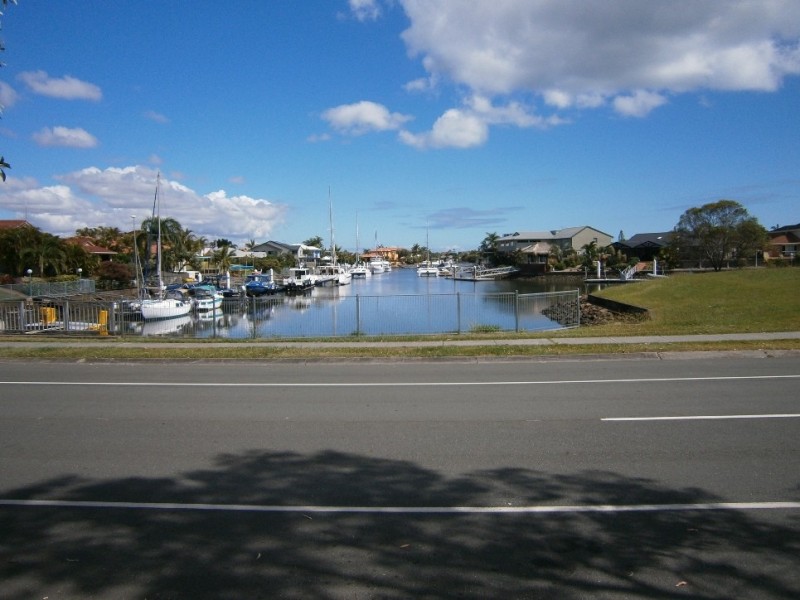 232 Birkdale Rd, Birkdale QLD 4159