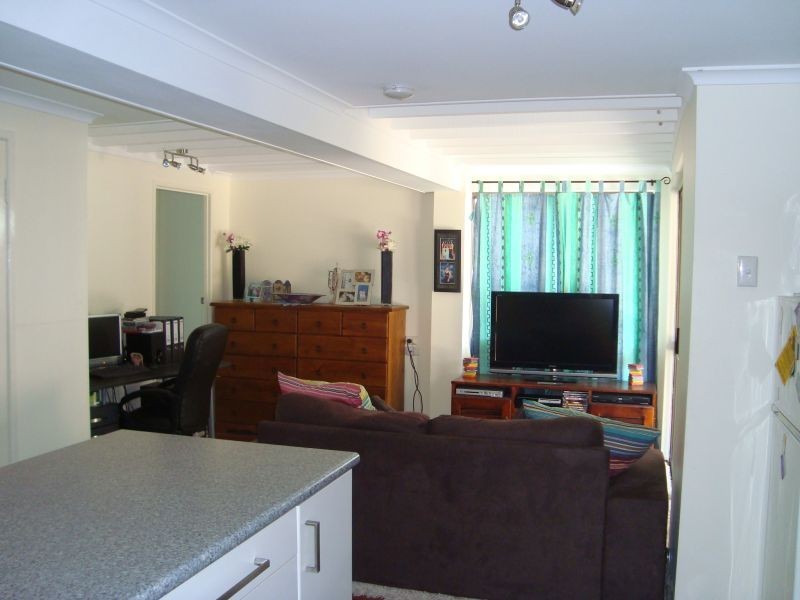 15 Kennedy Drive, Capalaba QLD 4157