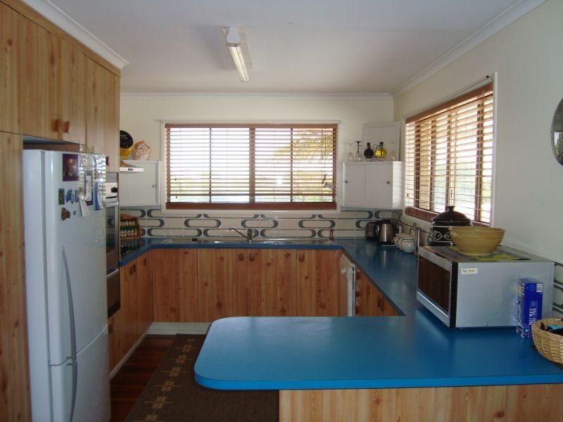 15 Kennedy Drive, Capalaba QLD 4157