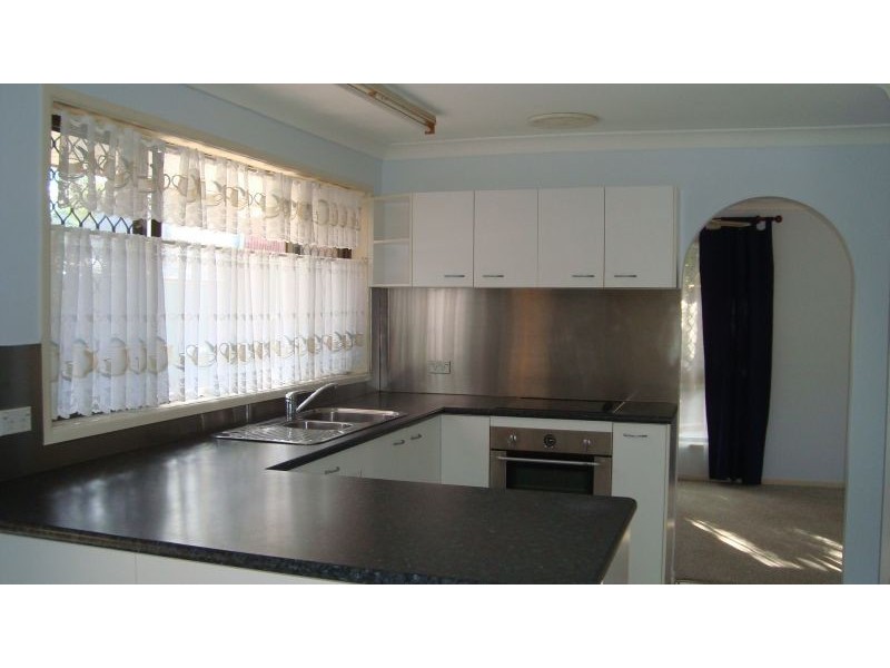 4 Burwood Road, Alexandra Hills QLD 4161