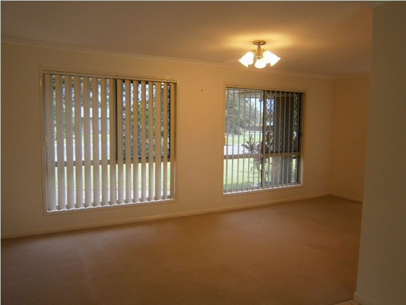 4 Richard Court, Capalaba QLD 4157