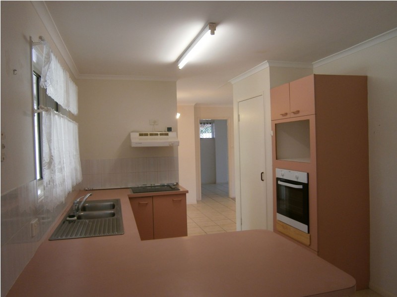 4 Richard Court, Capalaba QLD 4157
