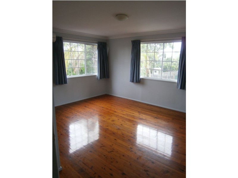 4 Peacock Court, Birkdale QLD 4159