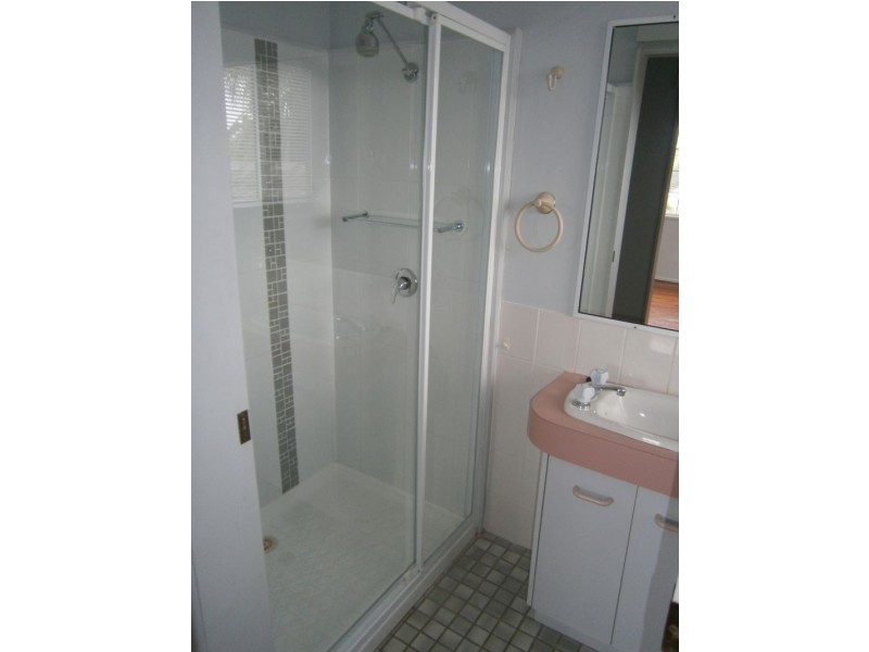 4 Peacock Court, Birkdale QLD 4159