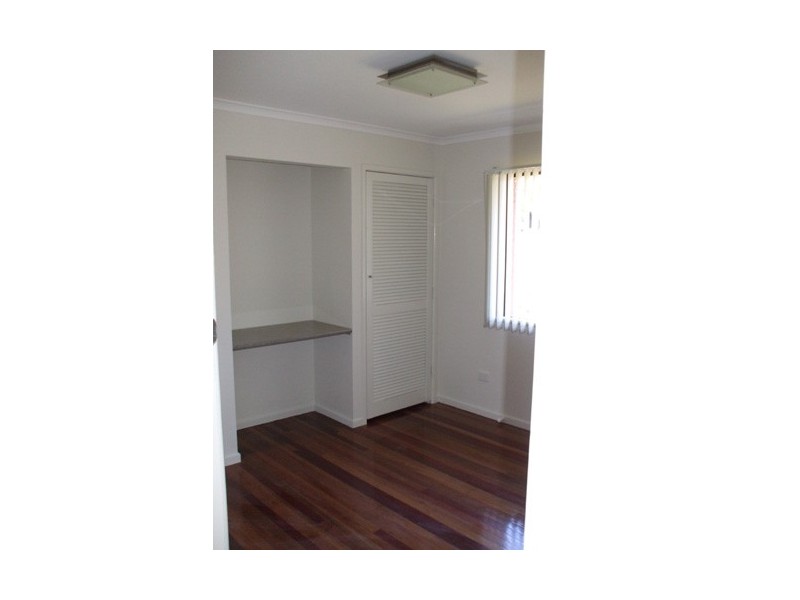 490 Old Cleveland Road, Birkdale QLD 4159