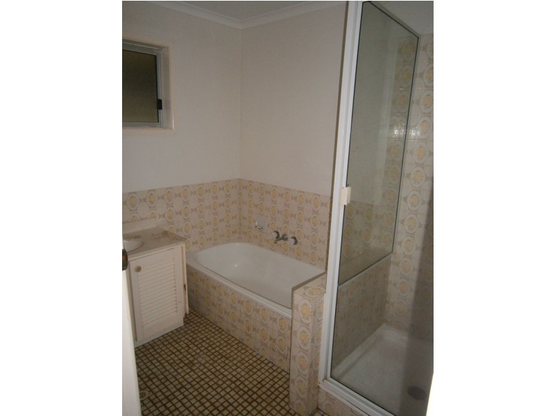 4 Marginalia Crt, Cleveland QLD 4163