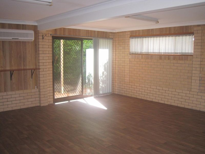 14 Russell Street, Cleveland QLD 4163