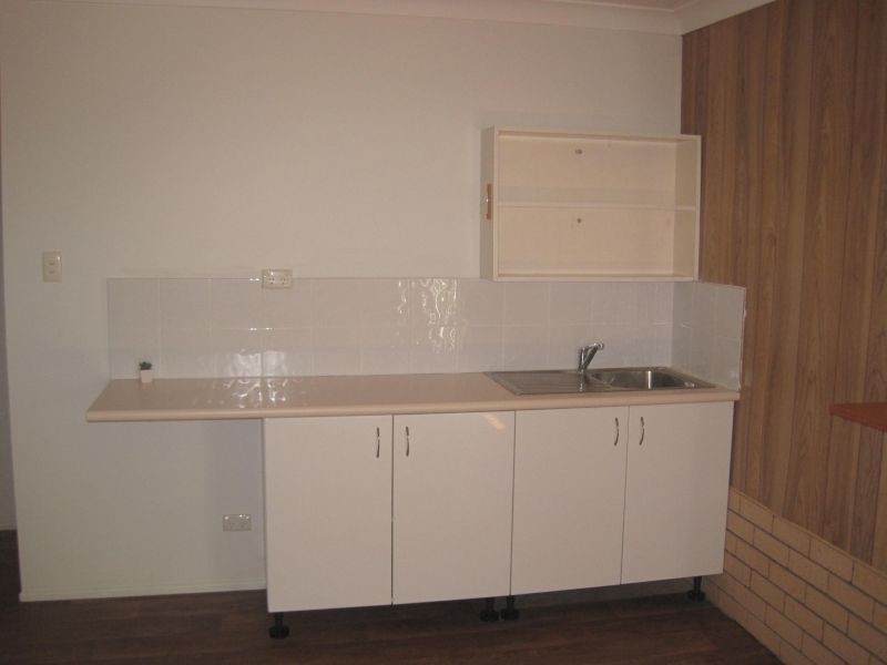 14 Russell Street, Cleveland QLD 4163