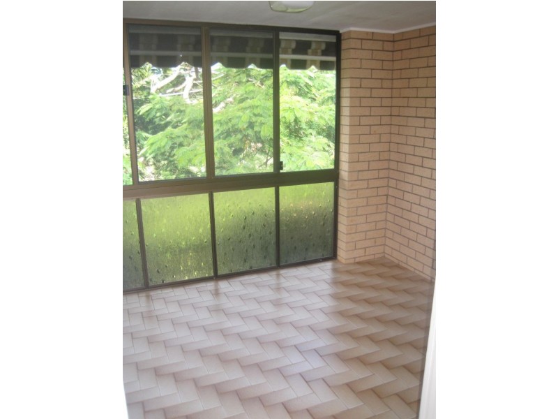 14 Russell Street, Cleveland QLD 4163